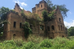 Dungu-Belgian-chateau